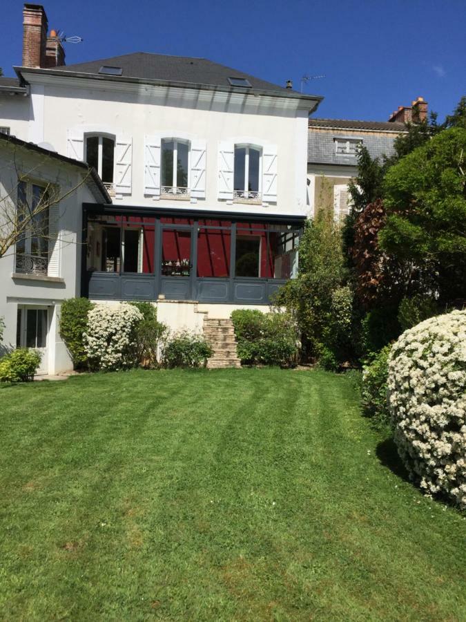 Maison D'Hotes Joussaume Latour Шато-Тьерри Экстерьер фото